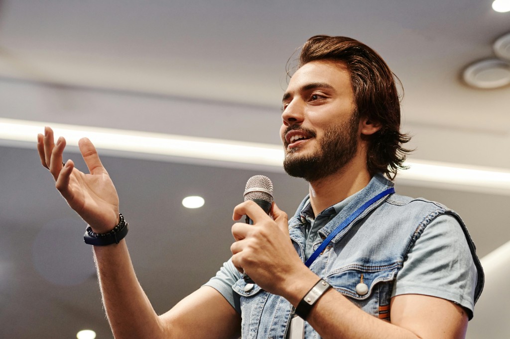 Intro to Public Speaking (COMMC1000)